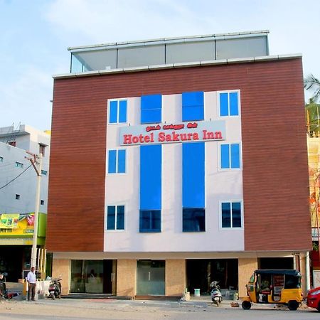 Hotel Sakura Inn Hosūr Esterno foto